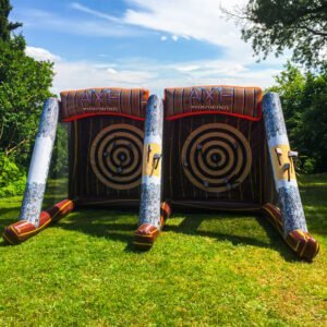 Jeu gonflable lancer de haches à louer Toulouse Elite Animation