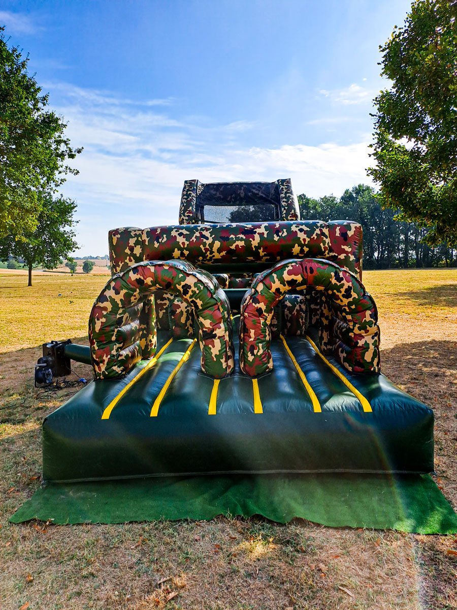 Jeu gonflable parcours obstacles à louer chez Elite Animation Toulouse